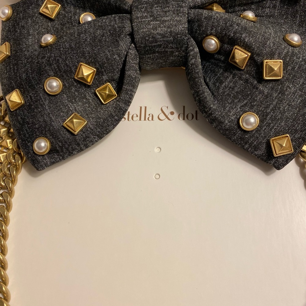 Stella and Dot Neoprene Box Necklace